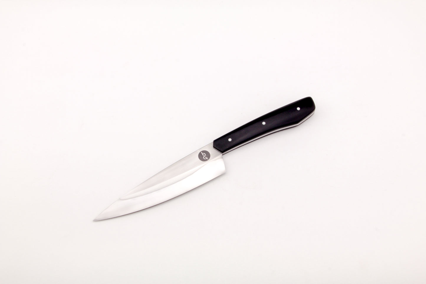 5.5" (140mm) Petty with Hamon in 26C3 High Carbon Steel with Toxedo Handles